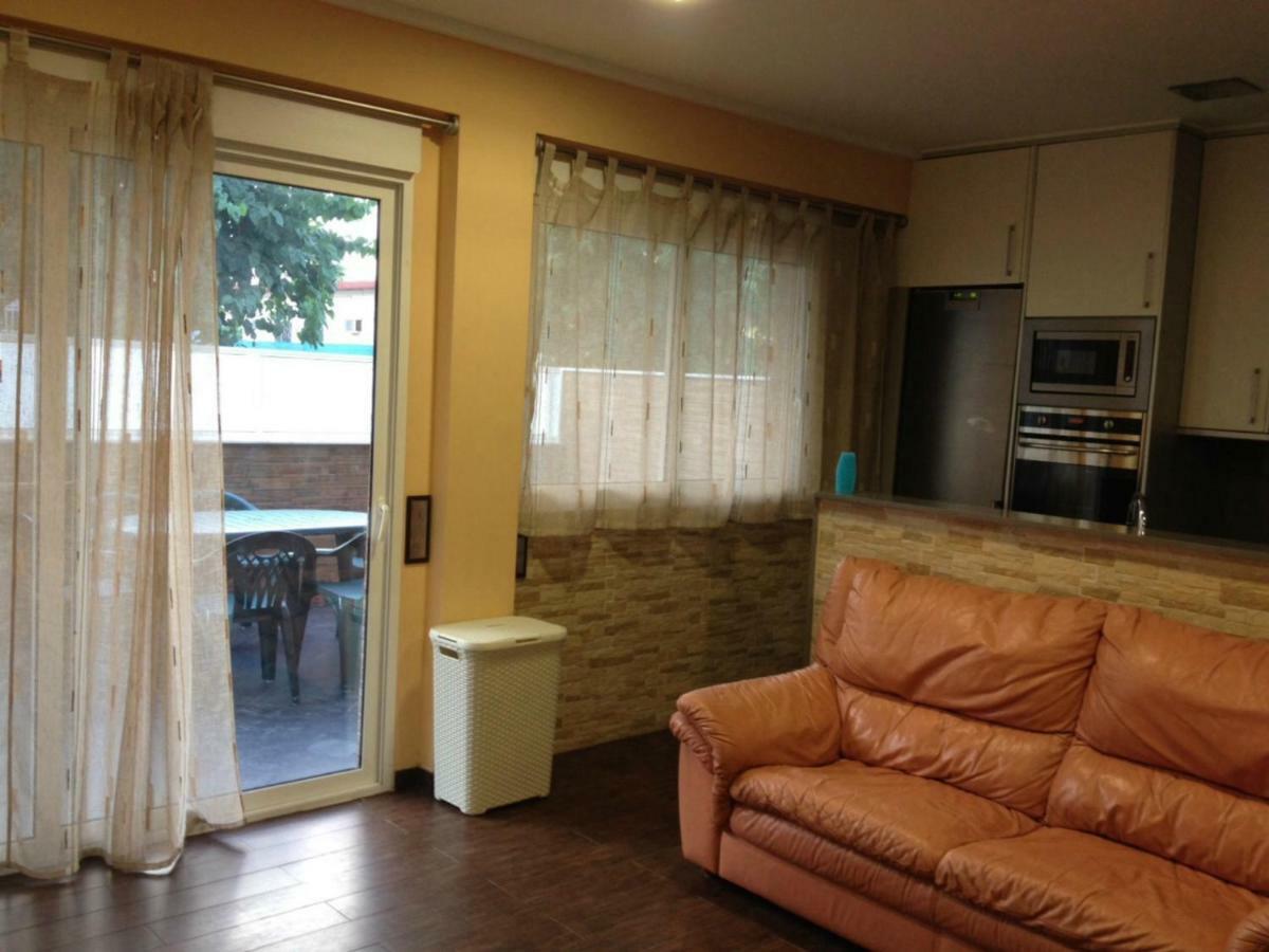גאנדיה Apartamento Cala Blanca Solo Familias מראה חיצוני תמונה