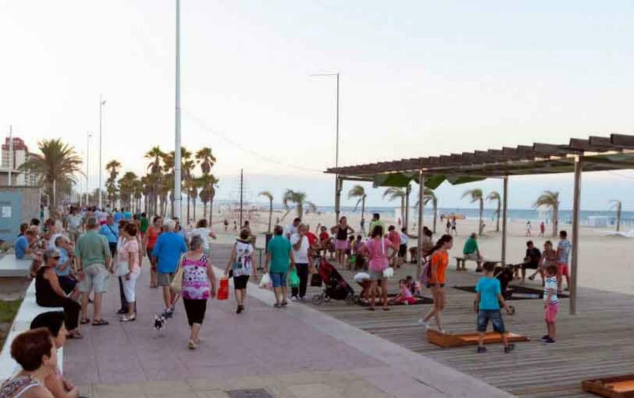 גאנדיה Apartamento Cala Blanca Solo Familias מראה חיצוני תמונה